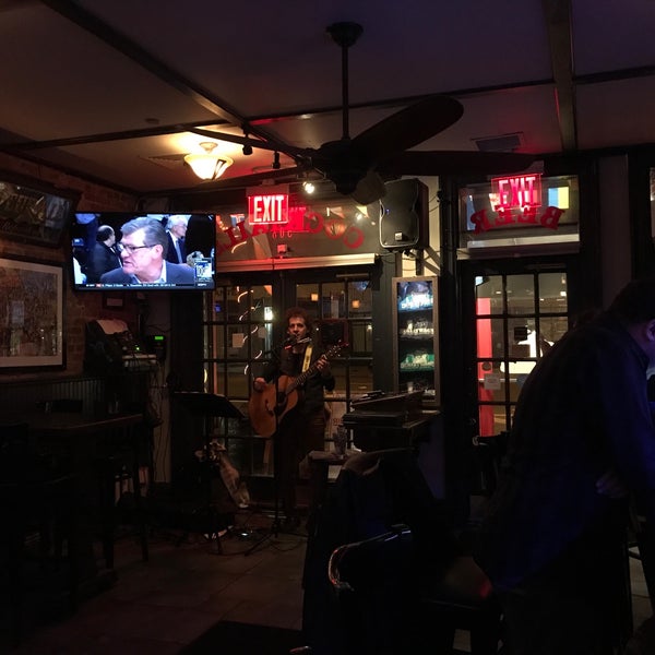 2/14/2017 tarihinde Moez B.ziyaretçi tarafından Scallywag&#39;s Bar &amp; Grill'de çekilen fotoğraf
