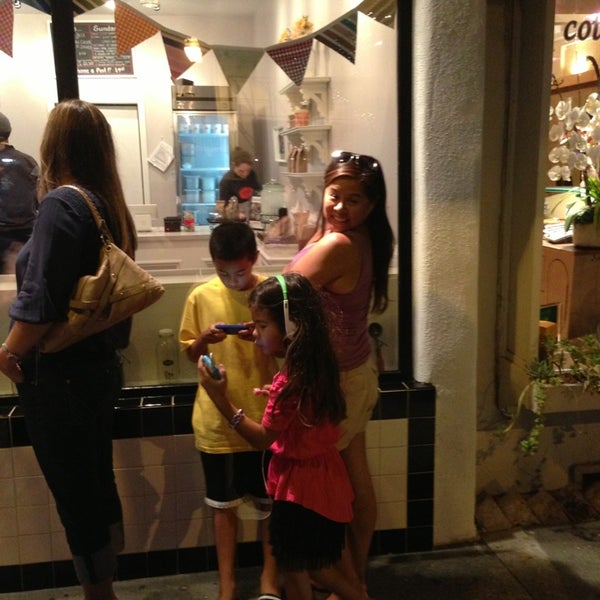 8/25/2013にRonnie A.がLottie&#39;s Creameryで撮った写真