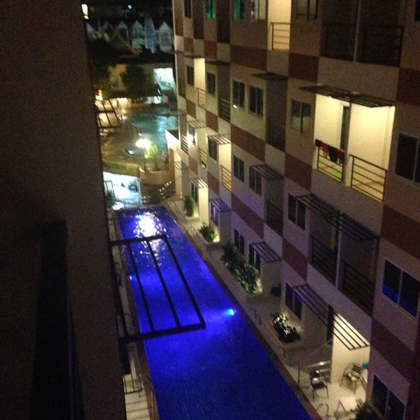 รูปภาพถ่ายที่ Andatel Grande Patong Phuket Hotel โดย Татьяна О. เมื่อ 5/24/2013