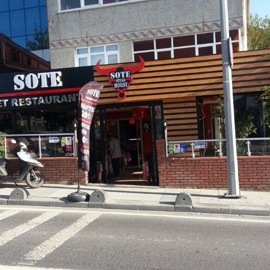 รูปภาพถ่ายที่ Sote Steak House โดย Ömer G. เมื่อ 10/3/2014