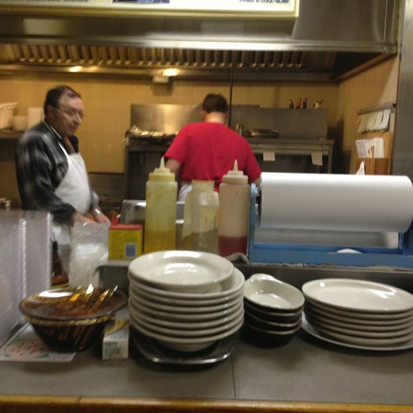 1/8/2013 tarihinde Mike C.ziyaretçi tarafından Cifelli&#39;s Pizza'de çekilen fotoğraf