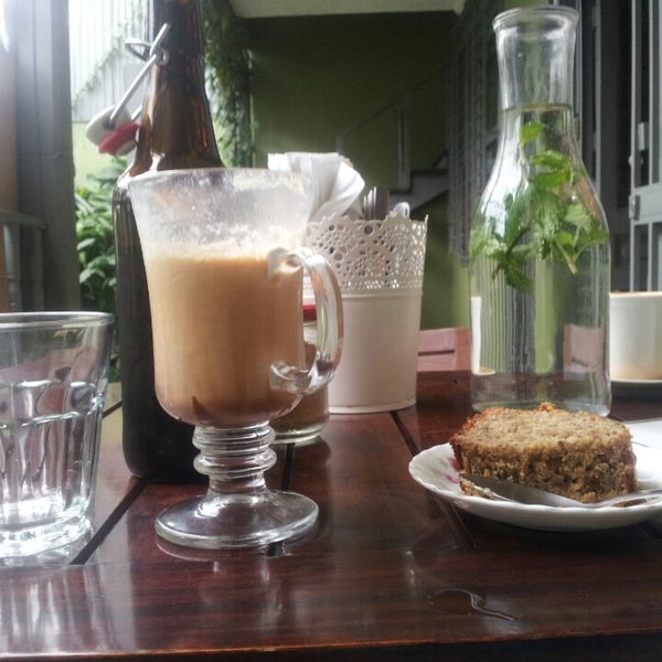 6/5/2014 tarihinde Carol R.ziyaretçi tarafından Café Rojo'de çekilen fotoğraf