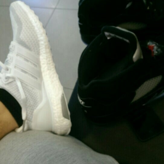 Foot Locker - Houston, TX