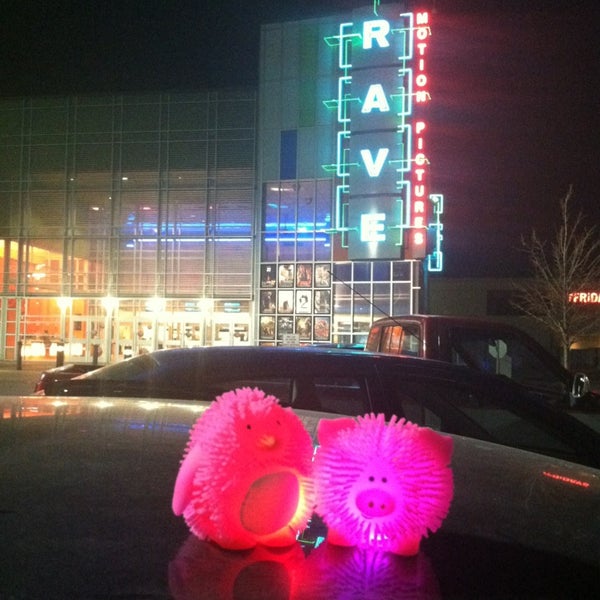 Photos at AMC CLASSIC Westroads 14 Movie Theater in Central Omaha