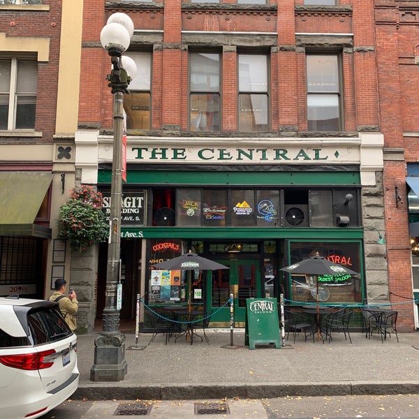 Foto tirada no(a) The Central Saloon por Ken S. em 10/7/2019
