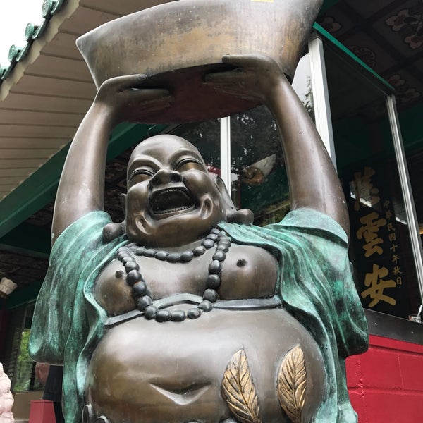 Kuan Yin Temple Temple in Downtown Honolulu