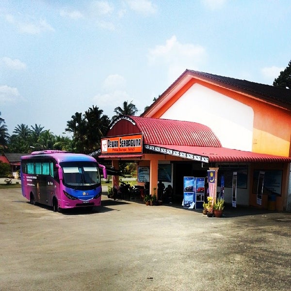 Photos at Dataran Niaga Felda Sg. Tengi - Park in Hulu Selangor