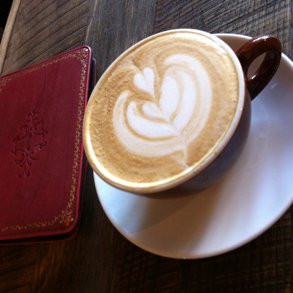 6/5/2013にMary C.がSpencer&#39;s Coffeeで撮った写真