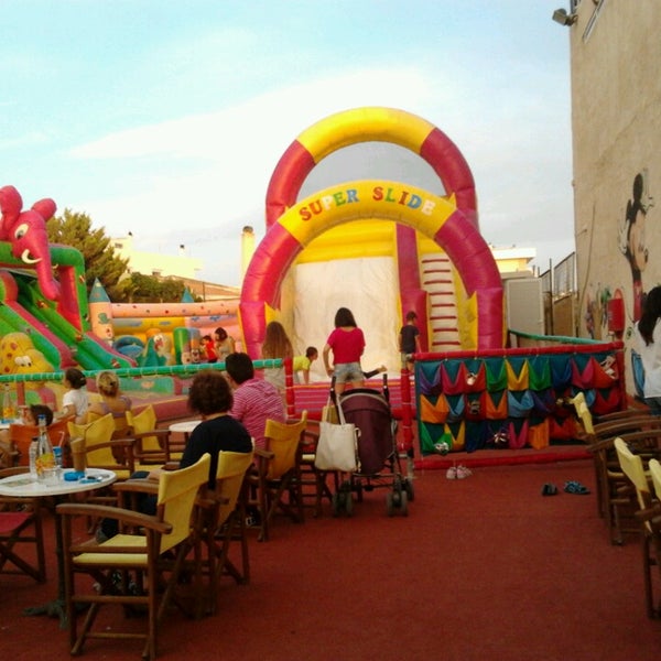 Макдональдс 80. Children's museum pretend play! family fun for kids indoor play area children activities. Daycare mall. Place to play. Двухэтажный макдональдс.