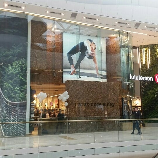 cloudscape lululemon jacket