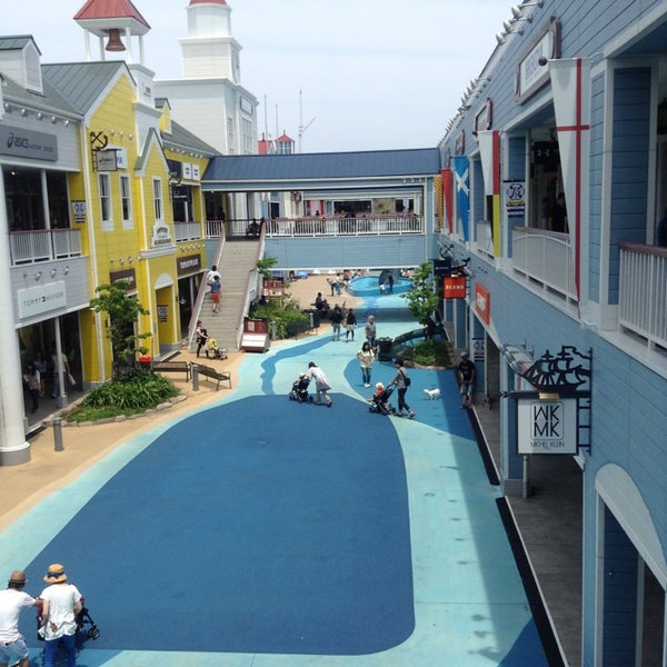 Photos At 三井アウトレットパーク 横浜ベイサイド Mitsui Outlet Park Yokohama Bayside 金沢区 横浜市 神奈川県