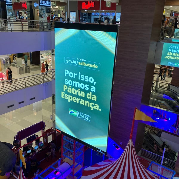 Foto tirada no(a) Goiânia Shopping por Ubirajara O. em 6/23/2022