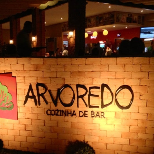 Photo taken at Arvoredo Cozinha de Bar by Ubirajara O. on 12/13/2012
