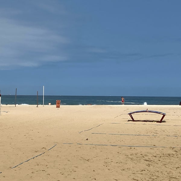 Foto tirada no(a) Praia de Copacabana por Ubirajara O. em 10/3/2023