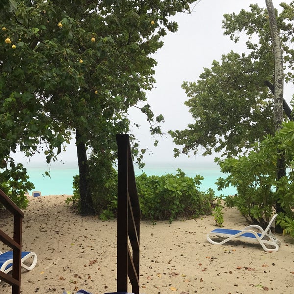 Foto diambil di Hilton Seychelles Labriz Resort &amp; Spa oleh Berkan D. pada 11/11/2016