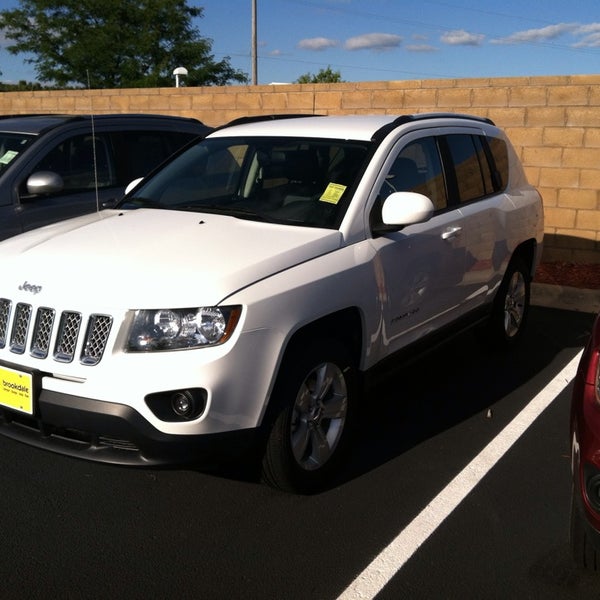 Photos At Luther Brookdale Chrysler Jeep Dodge 5 Tips