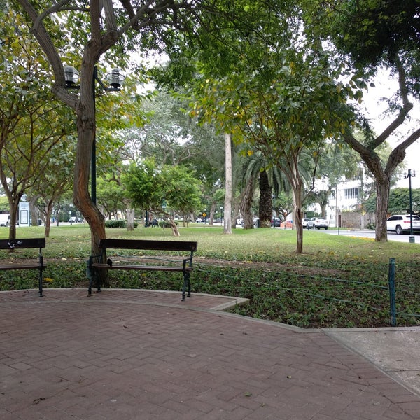 Photo taken at Parque Melitón Porras by Cesar R. on 6/25/2019