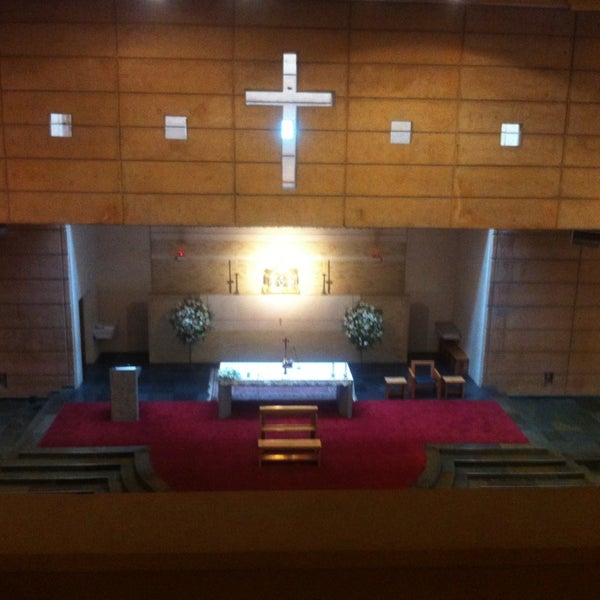 Photo taken at Parroquia Nuestra Señora del Rosario by SantiagoArte M. on 2/9/2013