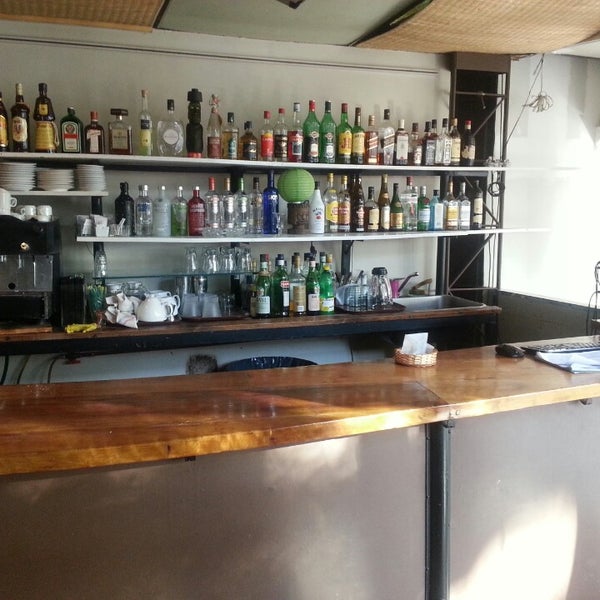 รูปภาพถ่ายที่ Itaka Hostel-Resto-Pub โดย Juan G. เมื่อ 8/24/2013