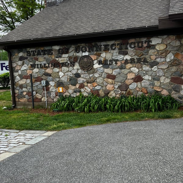 Willington Rest Area (Eastbound) Town of Willington, CT