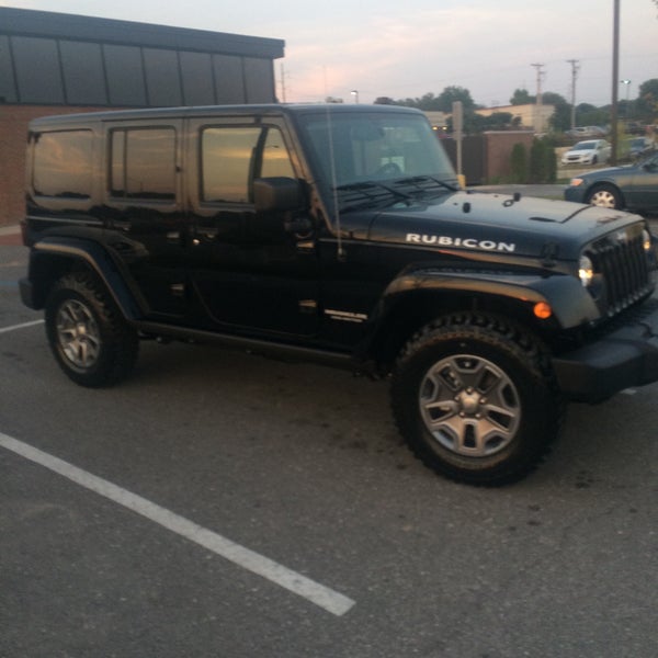 Overland Park Jeep 4 tips from 345 visitors
