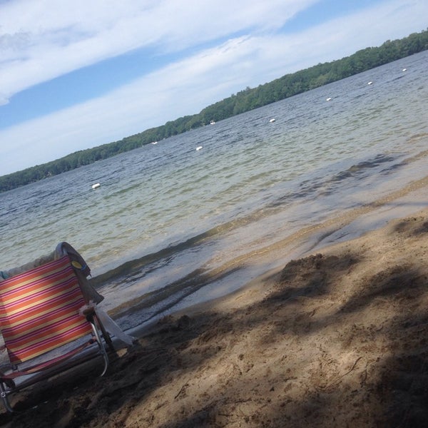 Wakeby Pond Lake in Mashpee