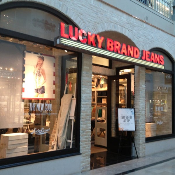 Lucky Brand Jeans - Clothing Store