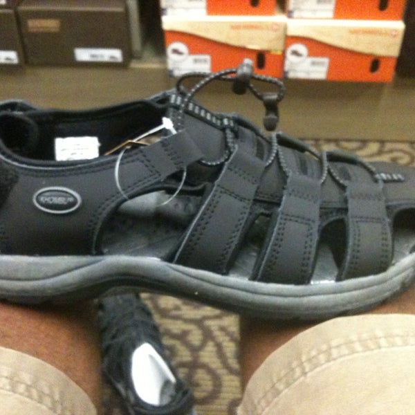 DSW Designer Shoe Warehouse Lexington, KY