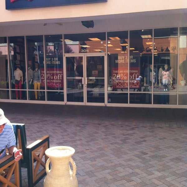 Levi's Outlet Store - Estero, FL