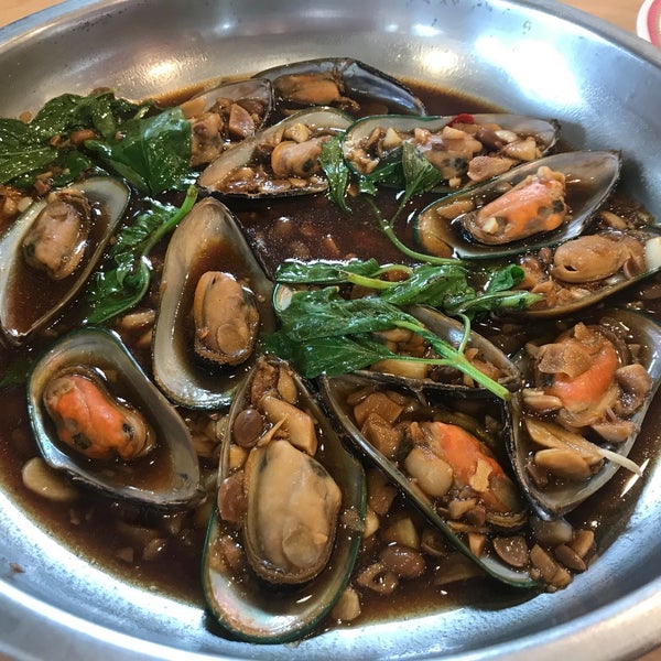 Photos At 佘家孔雀蛤大王八里店sheh Family Peacock Clam 3 Tips