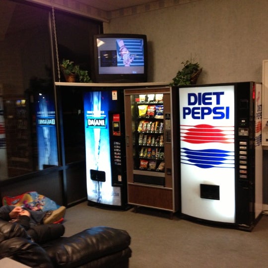 Plaza Cleaners & Laundromat 2 tips