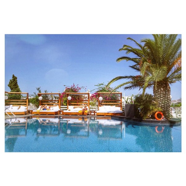 8/25/2014 tarihinde Alfieziyaretçi tarafından Belvedere Hotel Mykonos'de çekilen fotoğraf
