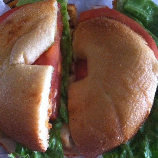 Einstein Bros Bagels College Park'da Simit Dükkanı