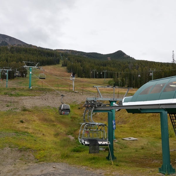 9/17/2019 tarihinde Michal H.ziyaretçi tarafından Lake Louise Ski Area &amp; Mountain Resort'de çekilen fotoğraf