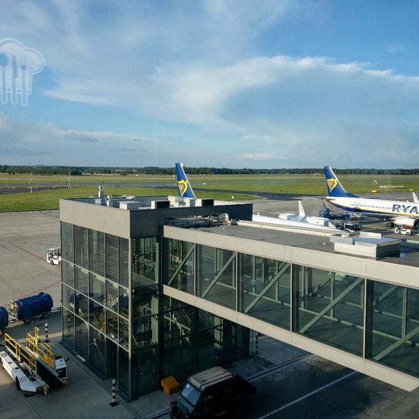 Foto scattata a Katowice Airport (KTW) da Michal H. il 8/11/2022