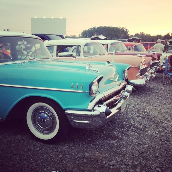 Photo taken at Transit Drive-In by Michelle P. on 7/3/2013