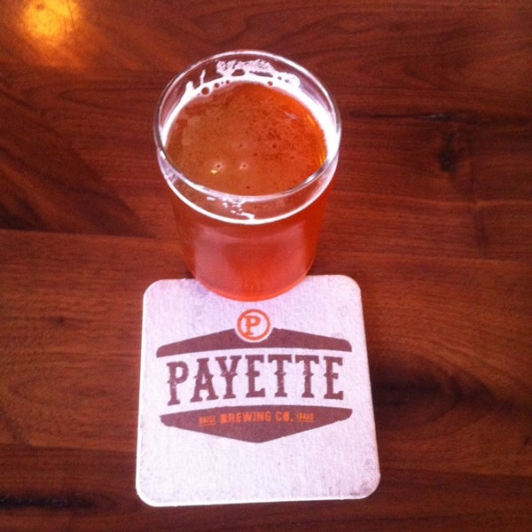 6/28/2014 tarihinde Ni K.ziyaretçi tarafından Payette Brewing Company'de çekilen fotoğraf