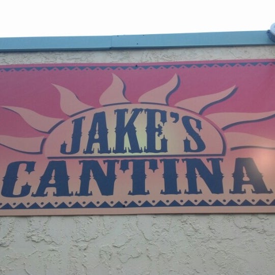 Снимок сделан в Jake&#39;s Cantina пользователем John R. 1/3/2013