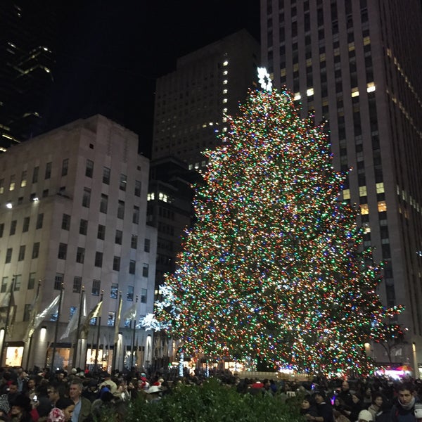 Foto tomada en Rockefeller Center  por Bert L. el 12/26/2014