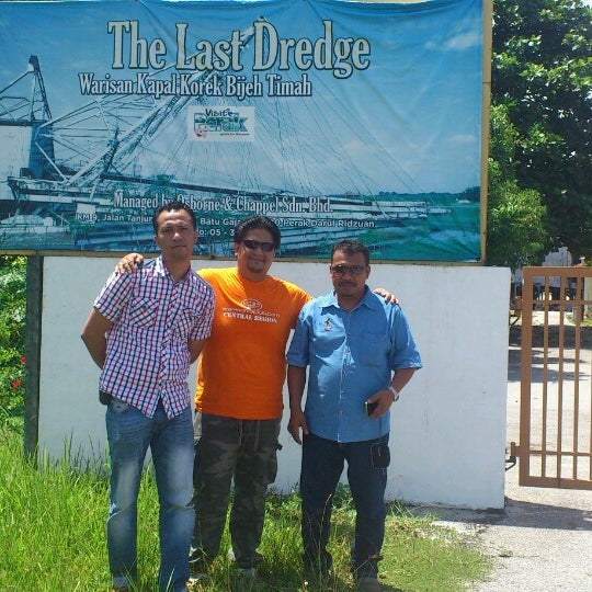 Photos At Kapal Korek Scenic Lookout