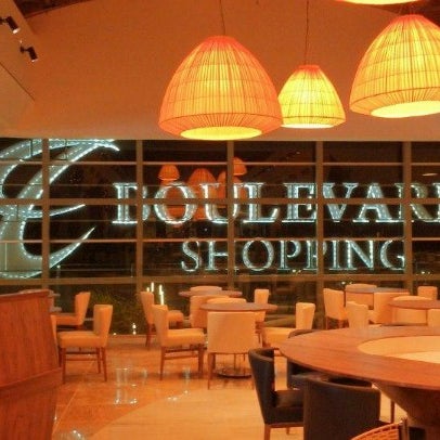 11/27/2012에 Ricardo T.님이 Boulevard Shopping Vila Velha에서 찍은 사진