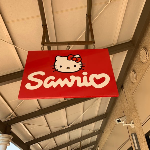 Sanrio Outlet 酒々井店 酒々井町 0 Tips