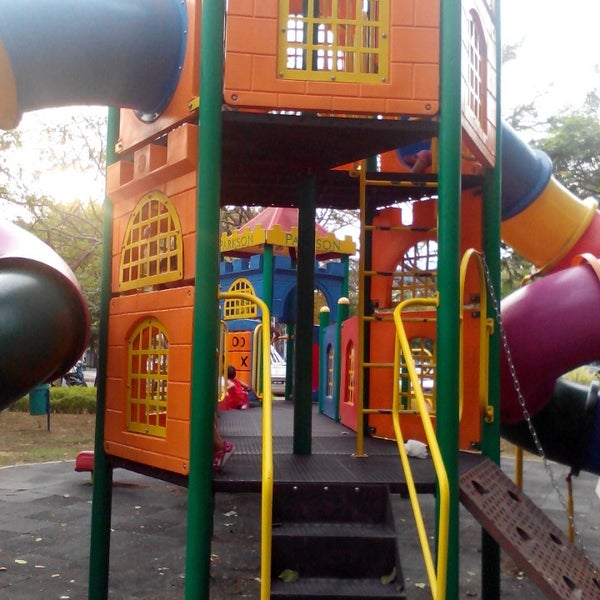 Kelana Jaya Park Playground 8 Tips From 303 Visitors