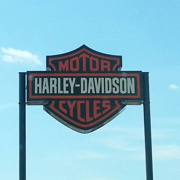 8/3/2013 tarihinde Jim A.ziyaretçi tarafından Maverick Harley-Davidson'de çekilen fotoğraf