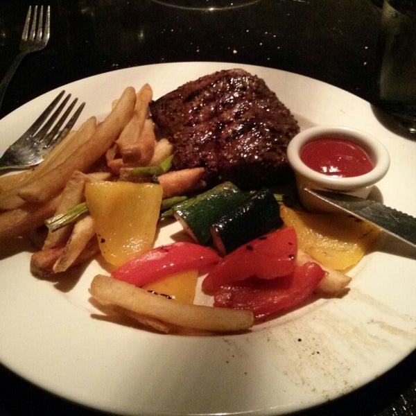 Photo taken at The Keg Steakhouse + Bar - Esplanade by Pat C. on 6/15/2013