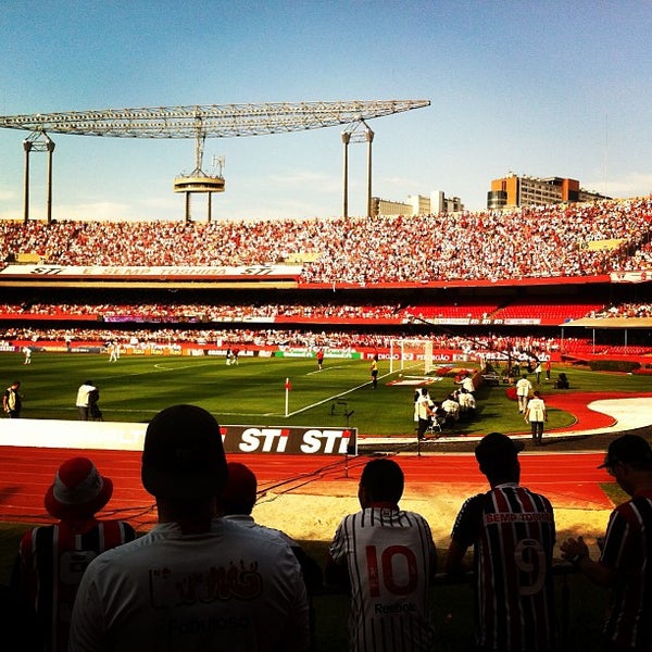 Fotos em Estádio Cícero Pompeu de Toledo (Morumbi) - Morumbi - São ...