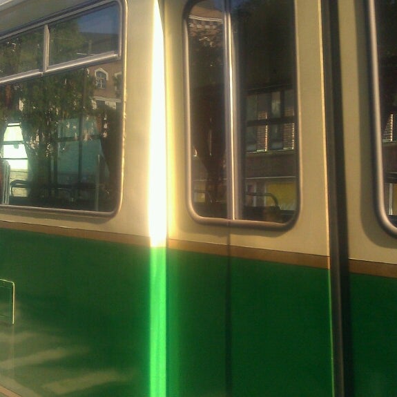 HSL 0410 Tove Janssonin p. - Tram Station in Katajanokka