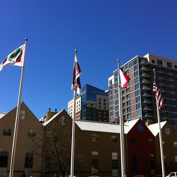 Foto tomada en Courtyard by Marriott Austin Downtown/Convention Center  por David S. el 3/11/2013