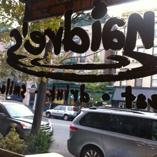 11/5/2012 tarihinde Christopher M.ziyaretçi tarafından Naidre&#39;s Cafe &amp; Bakery'de çekilen fotoğraf