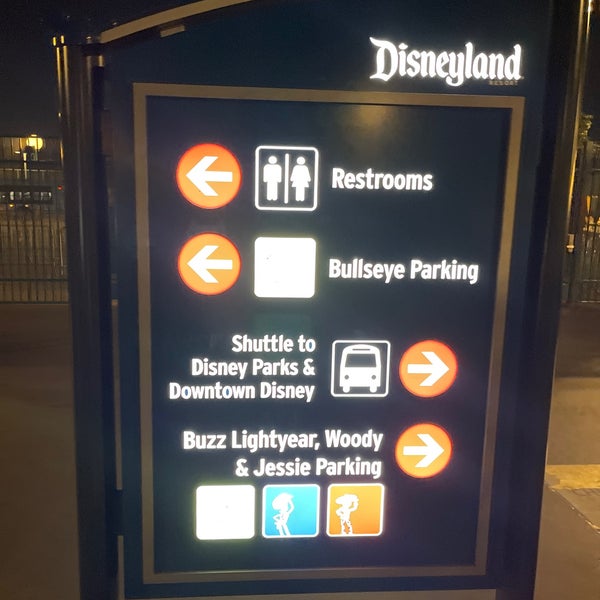 Toy Story Parking Lot The Anaheim Resort 1854 S Harbor Blvd